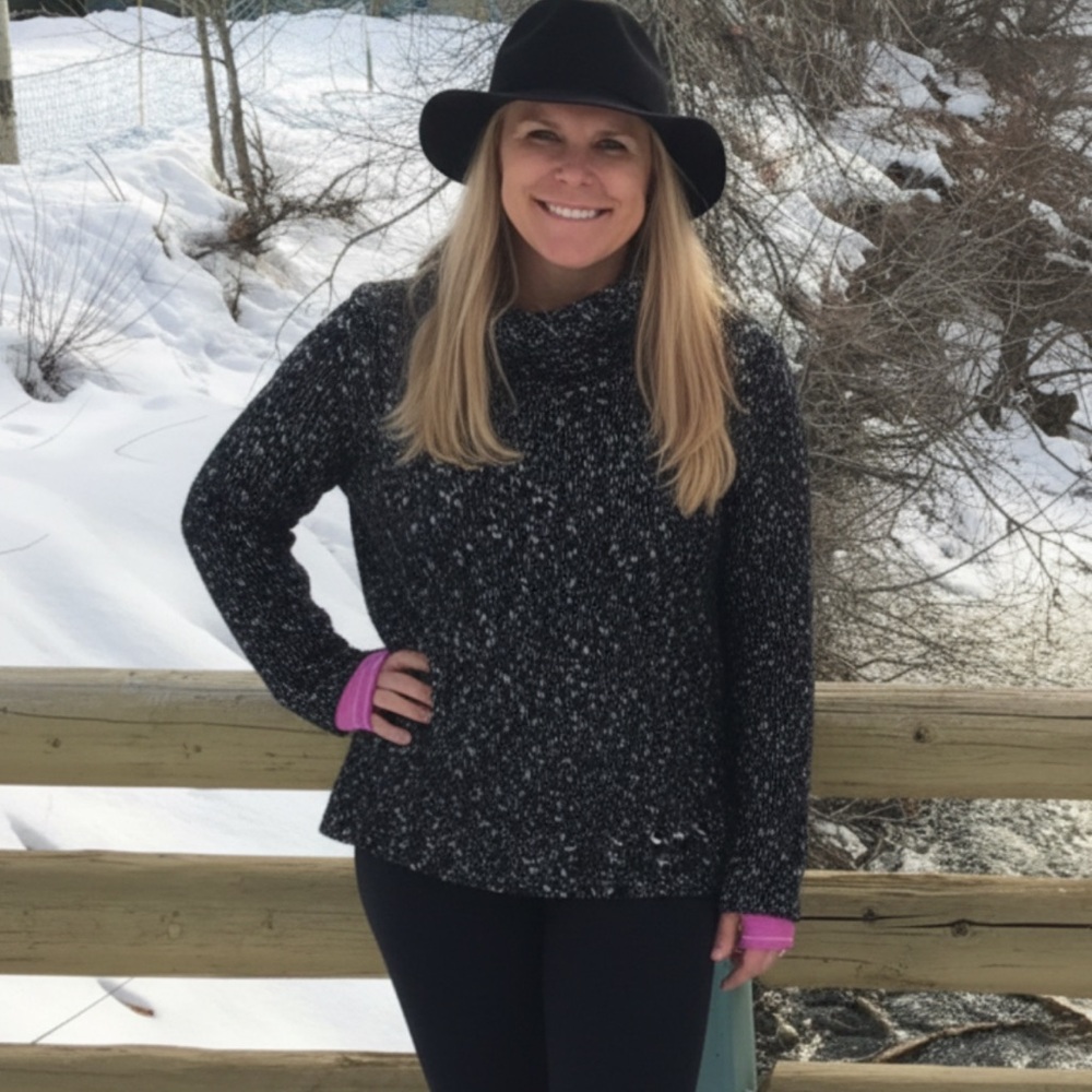 Soft Joie Black and White Cowl Neck Sweater, size Small